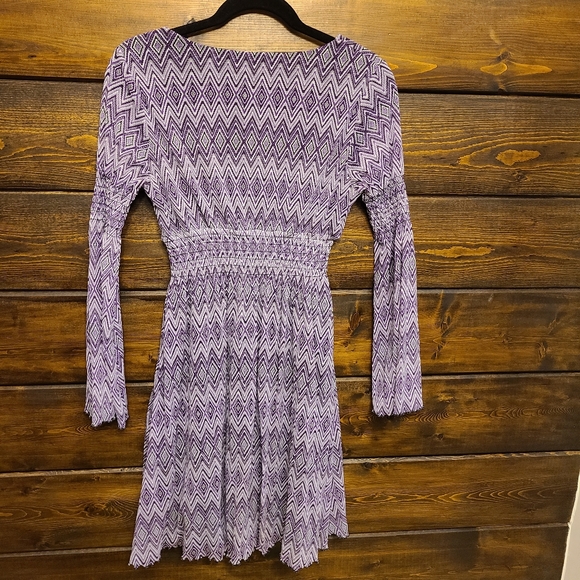 Vertigo Paris Dress - Picture 6 of 7